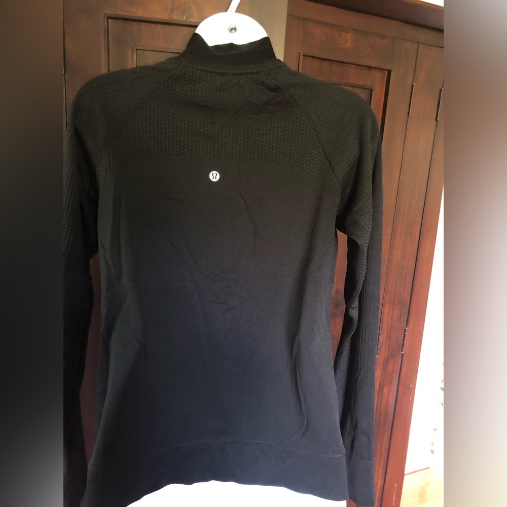 Lululemon Athletica Relaxed Fit Ribbed Black Half-Zip Pullover Size 6 NWOT - Picture 11 of 13